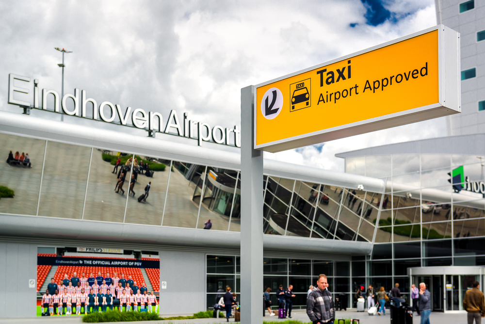 Parkeerplaats Terminal Eindhoven Airport